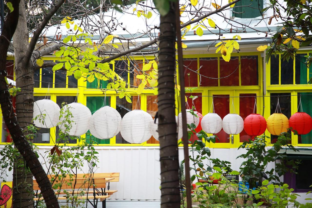 Zgarbi Hostel Tbilisi ภายนอก รูปภาพ