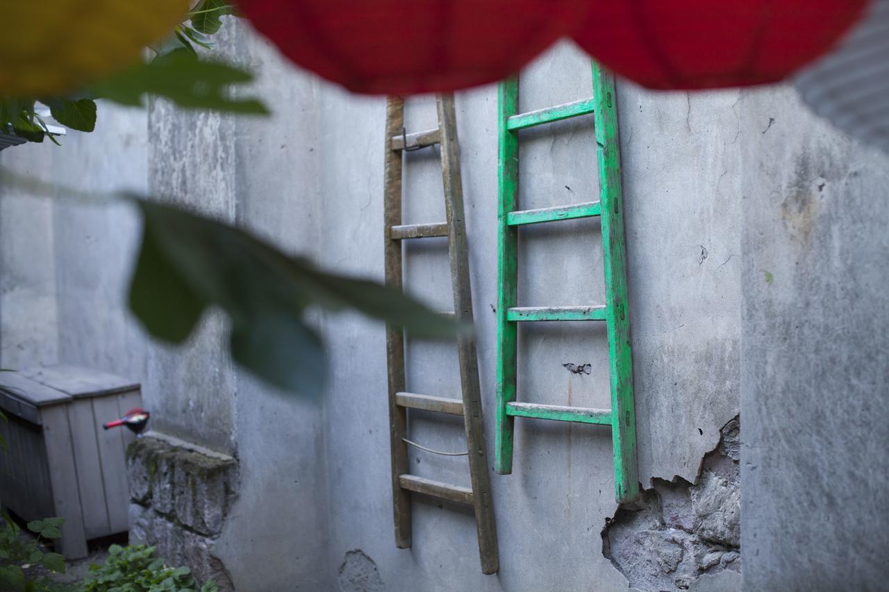 Zgarbi Hostel Tbilisi ภายนอก รูปภาพ